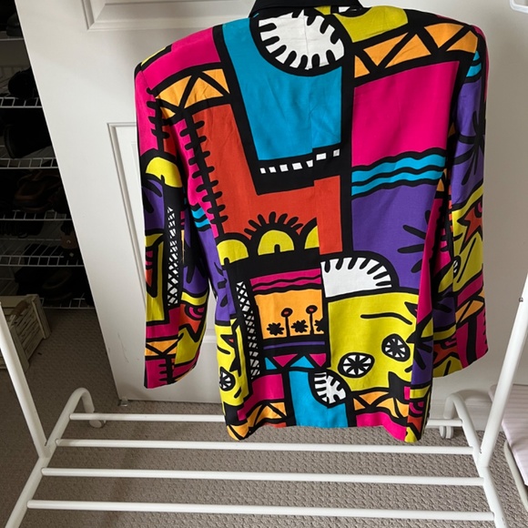 Retro Jacket - Picture 2 of 3